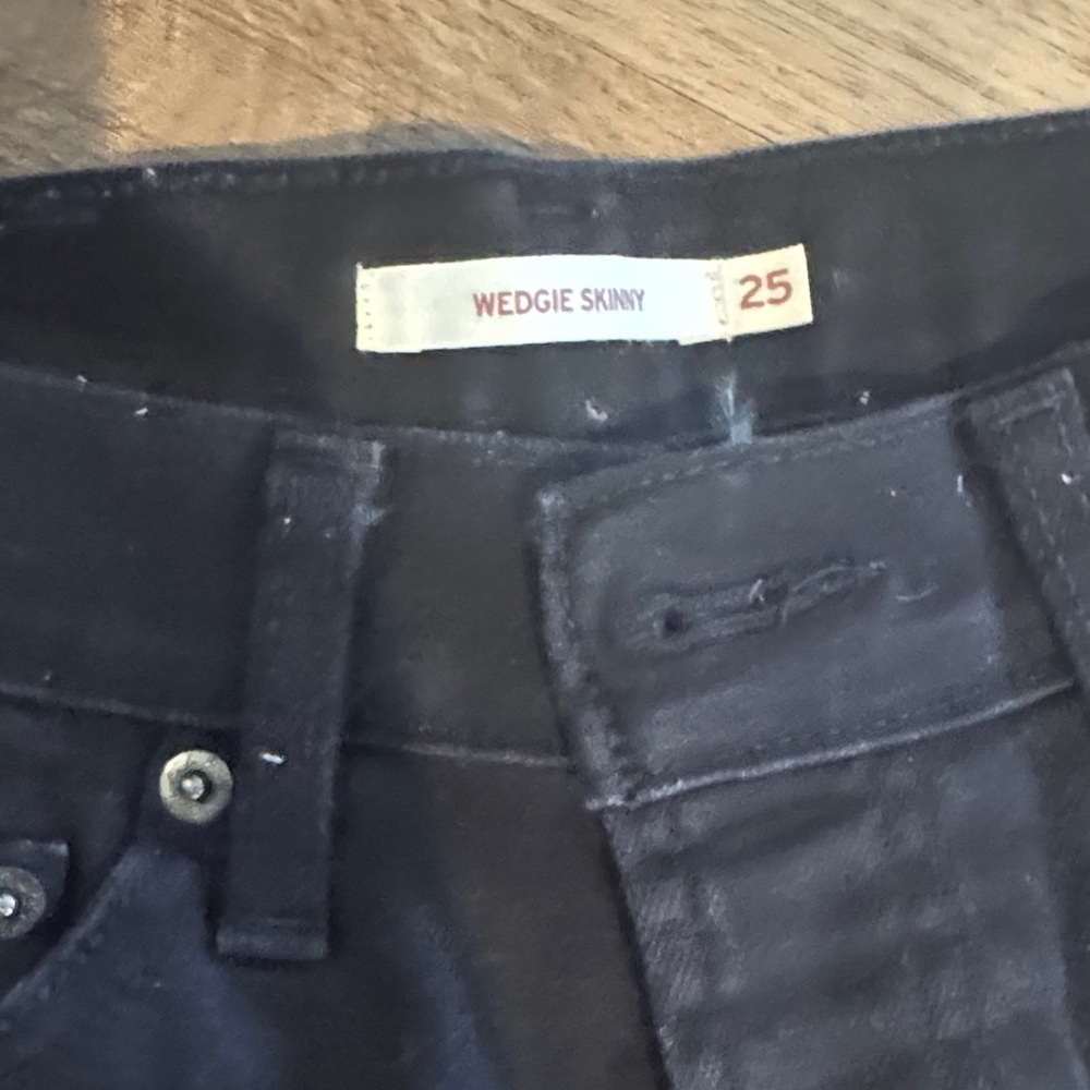 Levi's Black Skinny Jeans